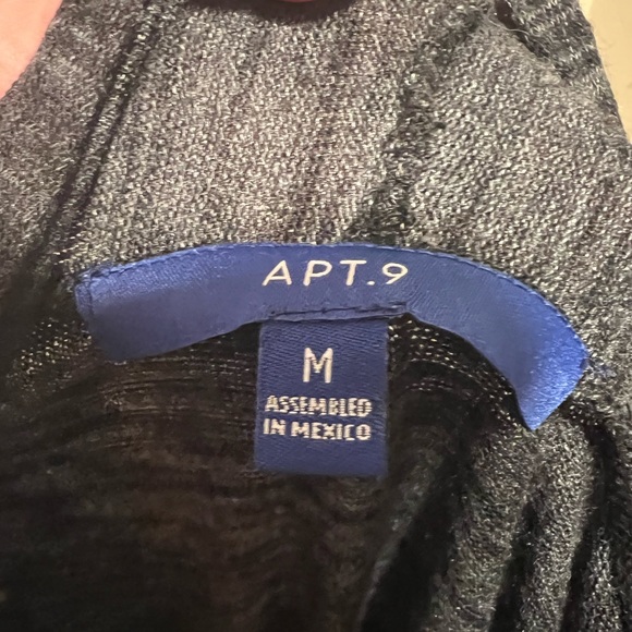 Apt. 9 Black and Heather Grey sweater with 3/4 length sleeves - Picture 3 of 5